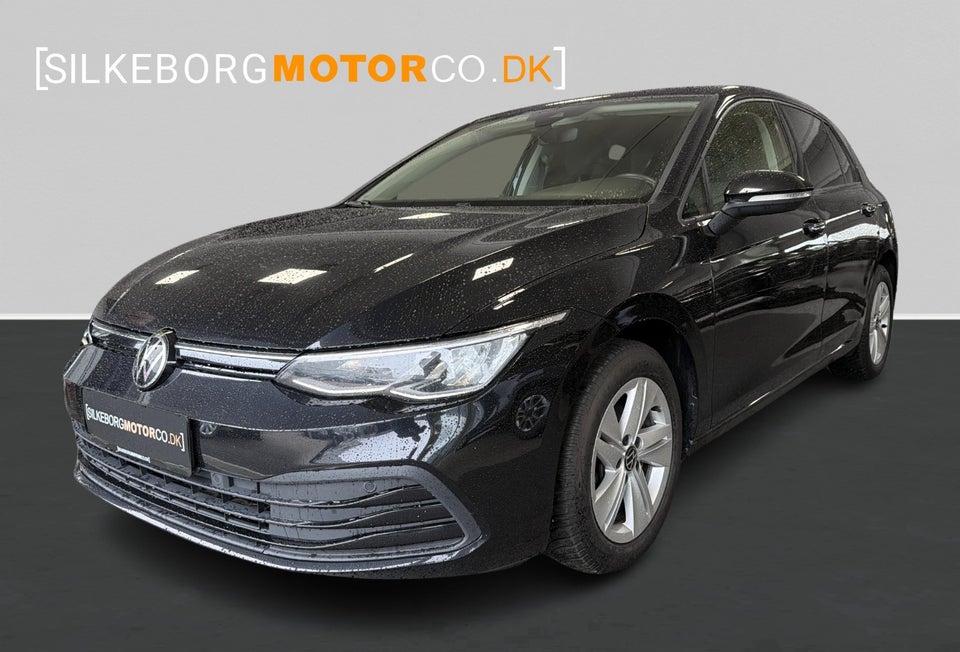 VW Golf VIII 2,0 TDi 115 Life DSG 5d