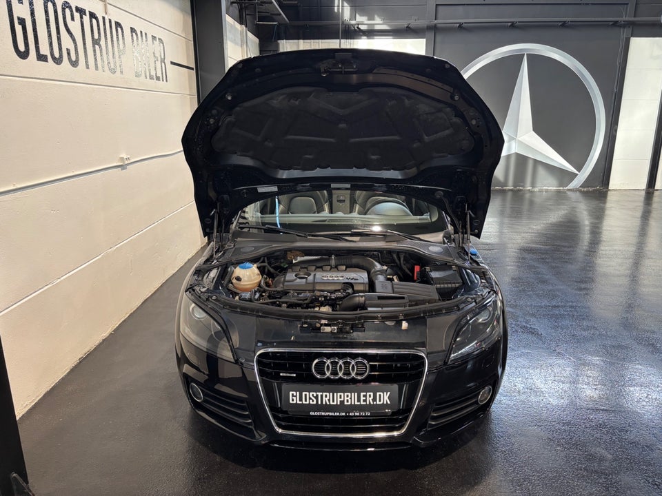 Audi TT 2,0 TFSi 211 Roadster quattro S-tr. 2d