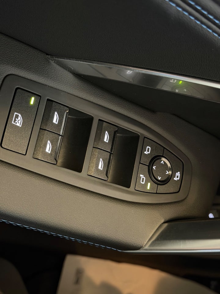 BMW iX1 eDrive20 M-Sport 5d