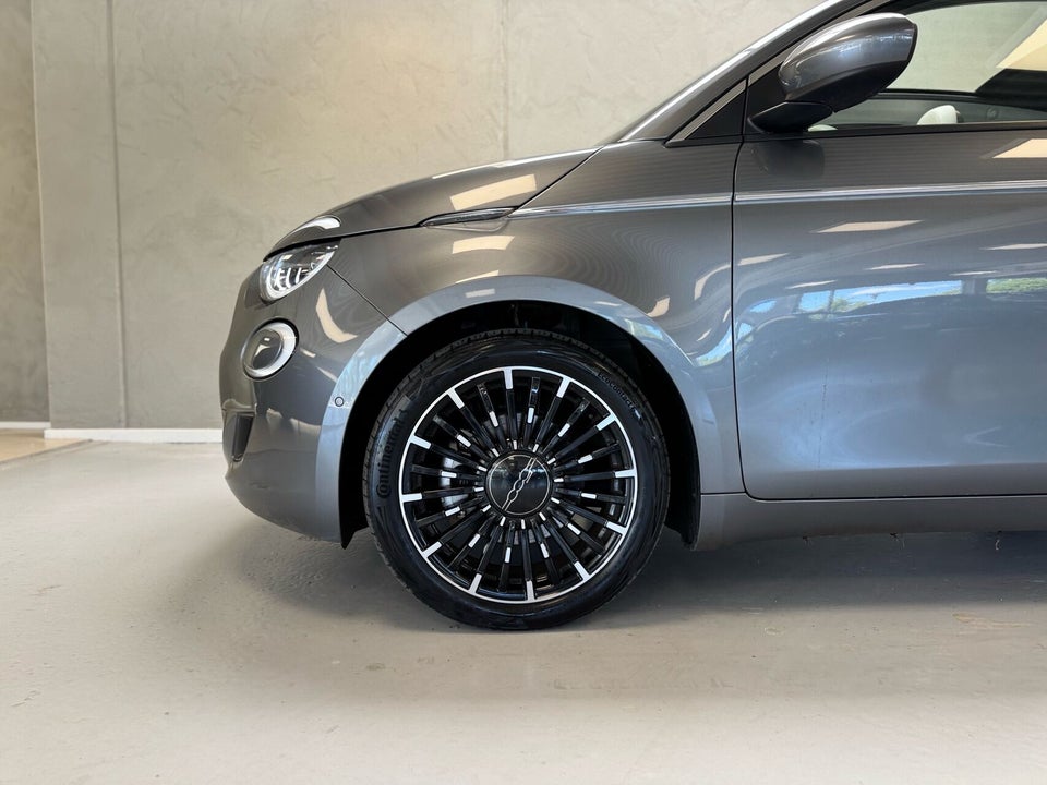 Fiat 500e 42 la Prima by Bocelli Cabrio 2d