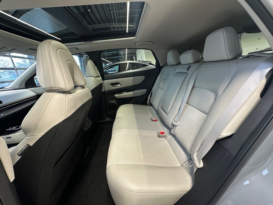 Nissan Ariya 87 Evolve 5d