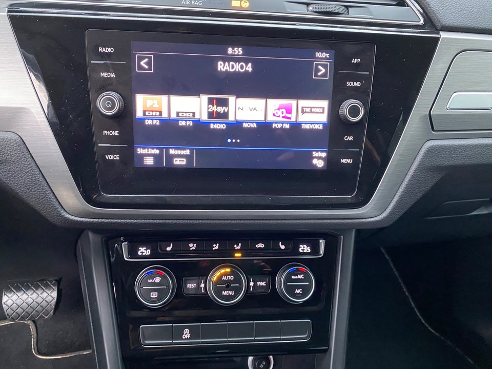 VW Touran 2,0 TDi 115 Comfortline DSG Van 5d