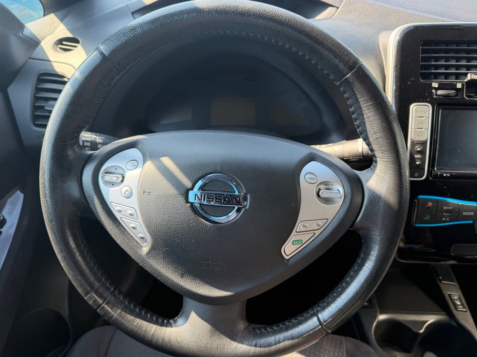 Nissan Leaf 24 Acenta 5d