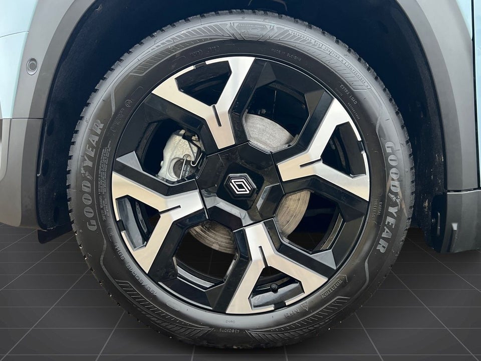 Renault 4 E-Tech 52 Techno 5d