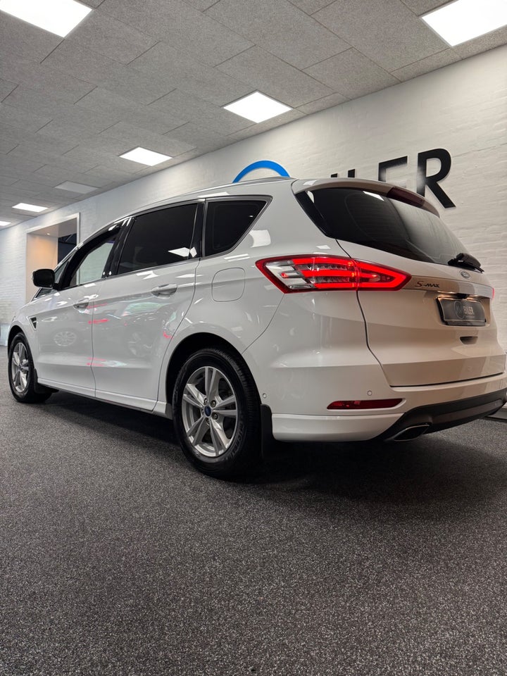 Ford S-MAX 2,0 EcoBlue Titanium aut. 5d