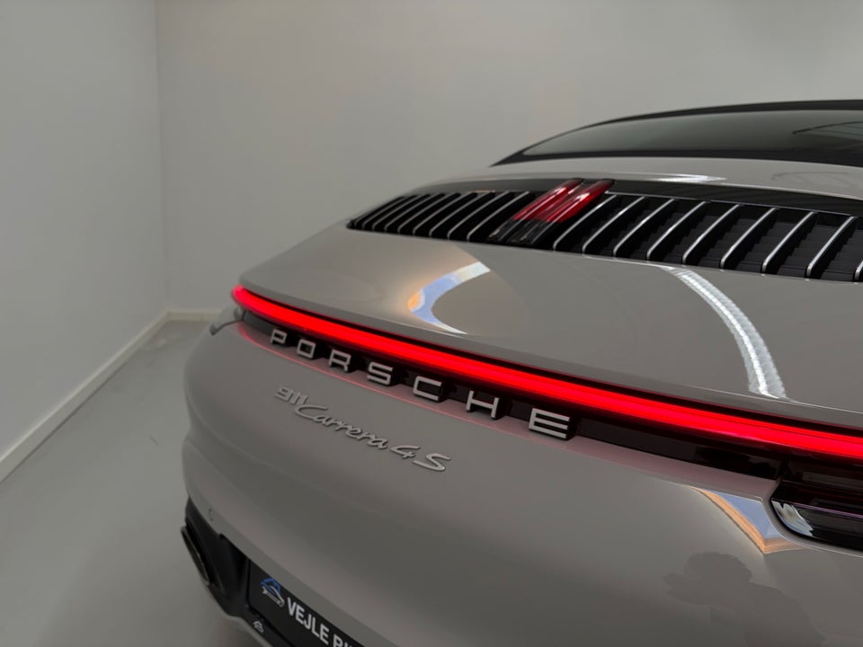 Porsche 911 Carrera 4S 3,0 Cabriolet PDK 2d