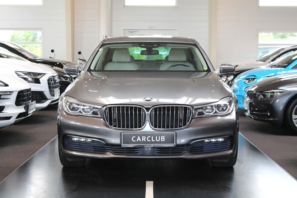 BMW 740i 3,0 aut. 4d