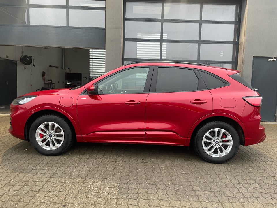 Ford Kuga 2,5 PHEV ST-Line X CVT 5d