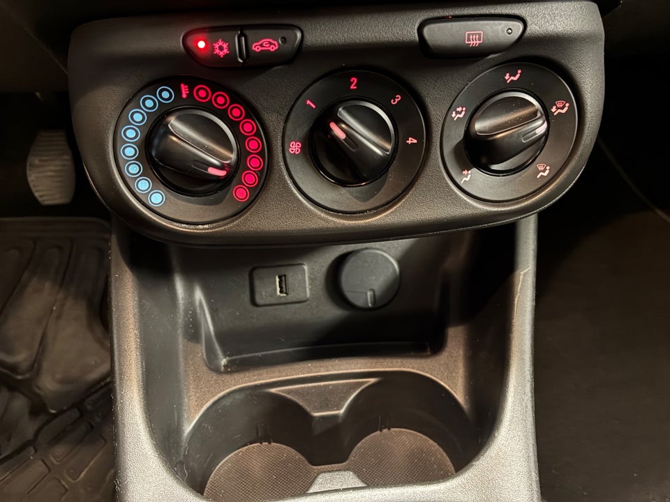 Opel Corsa 1,4 16V Enjoy 5d