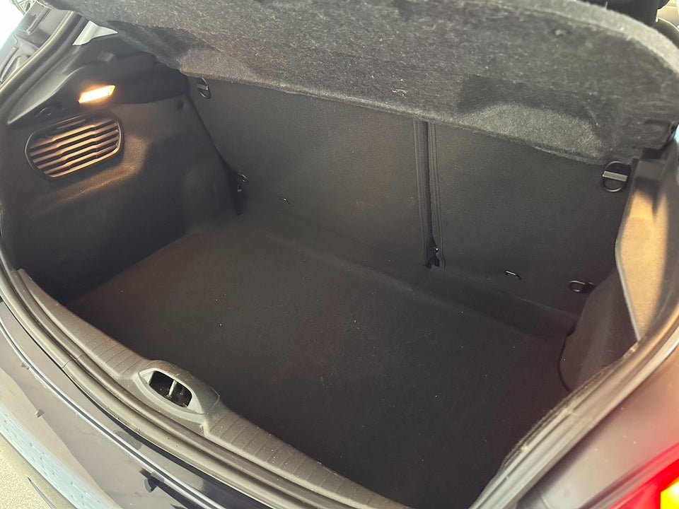 Peugeot 208 1,5 BlueHDi 100 Prestige Sky 5d