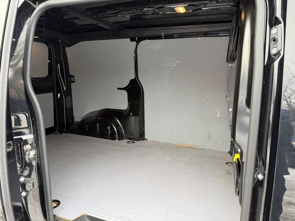 Peugeot Expert 2,0 BlueHDi 144 L2 Premium Van