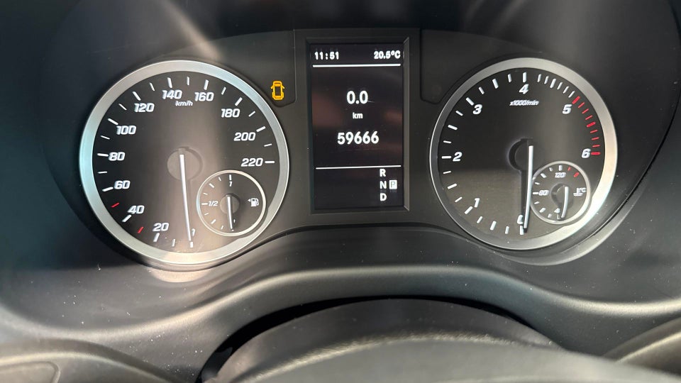 Mercedes Vito 114 2,0 CDi Kassevogn aut. L RWD