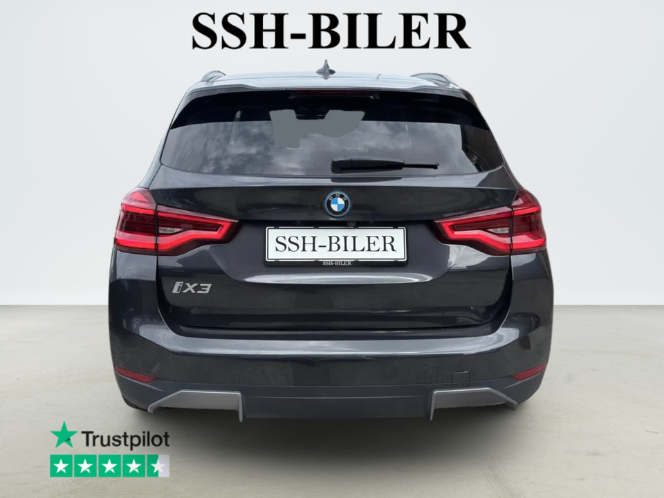 BMW iX3 Charged 5d