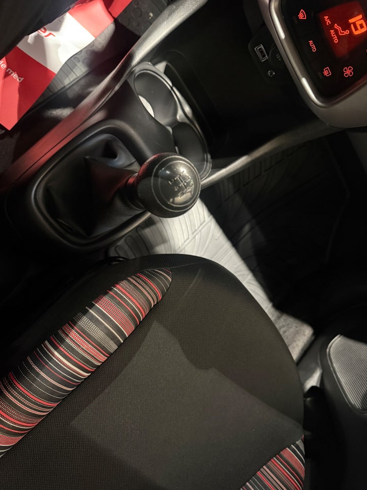 Citroën C1 1,2 PureTech Feel 5d
