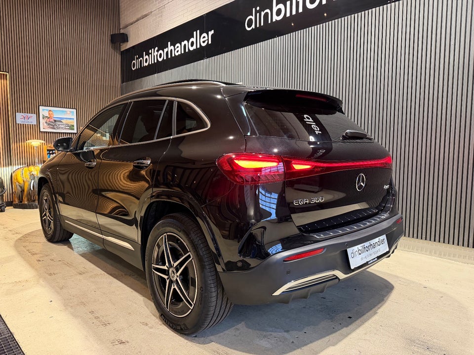 Mercedes EQA300 AMG Premium 4Matic 5d