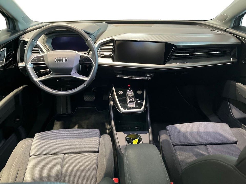Audi Q4 e-tron 40  5d