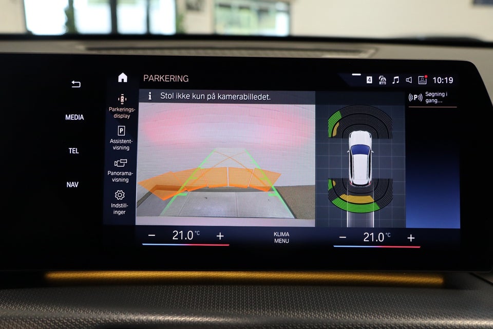 BMW iX1 xDrive30 M-Sport Premium 5d