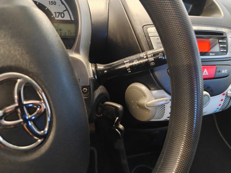 Toyota Aygo 1,0 VVT-i T2 5d
