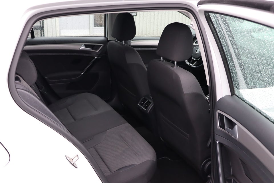 VW Golf VII 1,4 TSi 150 R-line DSG BMT 5d