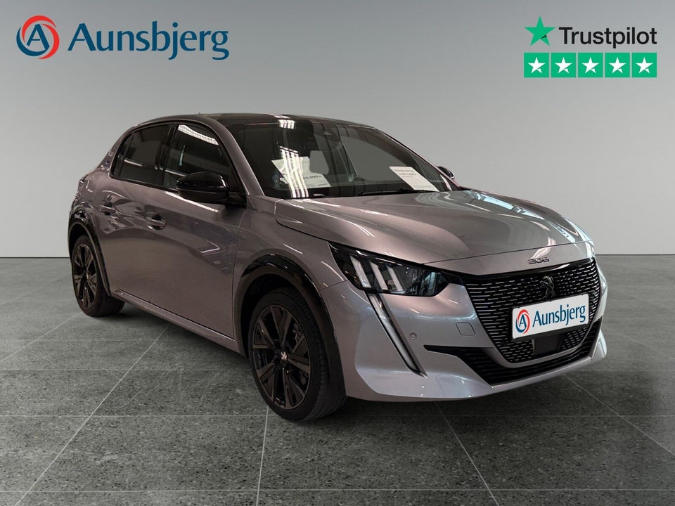 Peugeot e-208 50 GT 5d