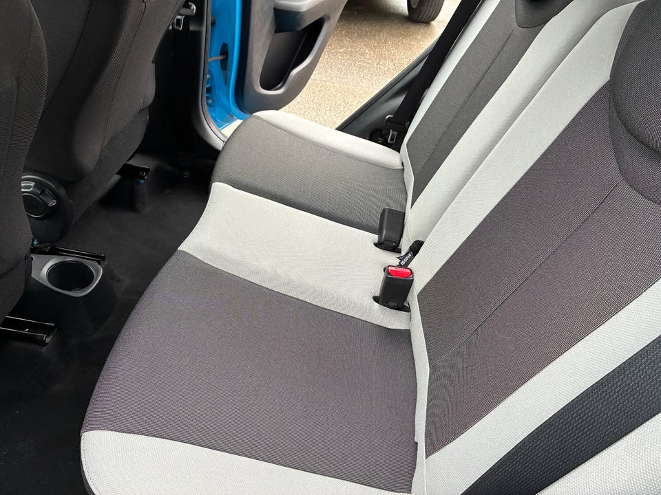 Toyota Aygo 1,0 VVT-i x-play 5d