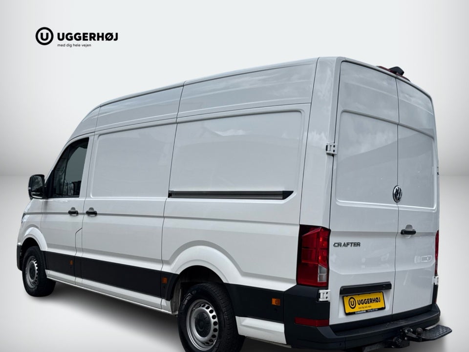 VW Crafter 35 2,0 TDi 163 Kassevogn L3H3 aut. RWD