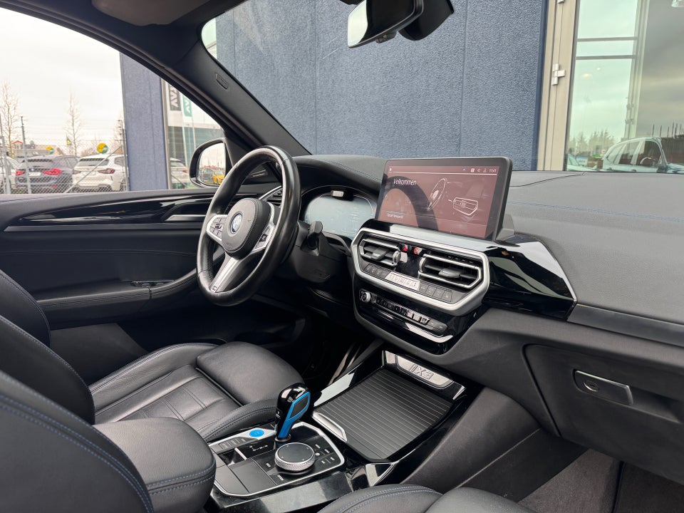 BMW iX3 Charged Plus M-Sport 5d