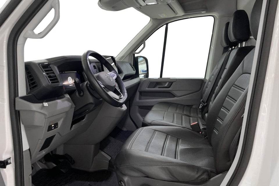 VW Crafter 35 2,0 TDi 177 Kassevogn L3H3 aut.