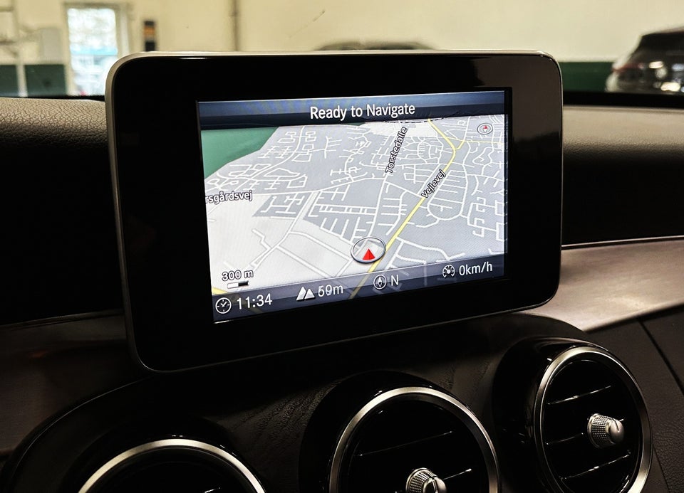 Mercedes C220 d 2,2 AMG Line stc. aut. 5d