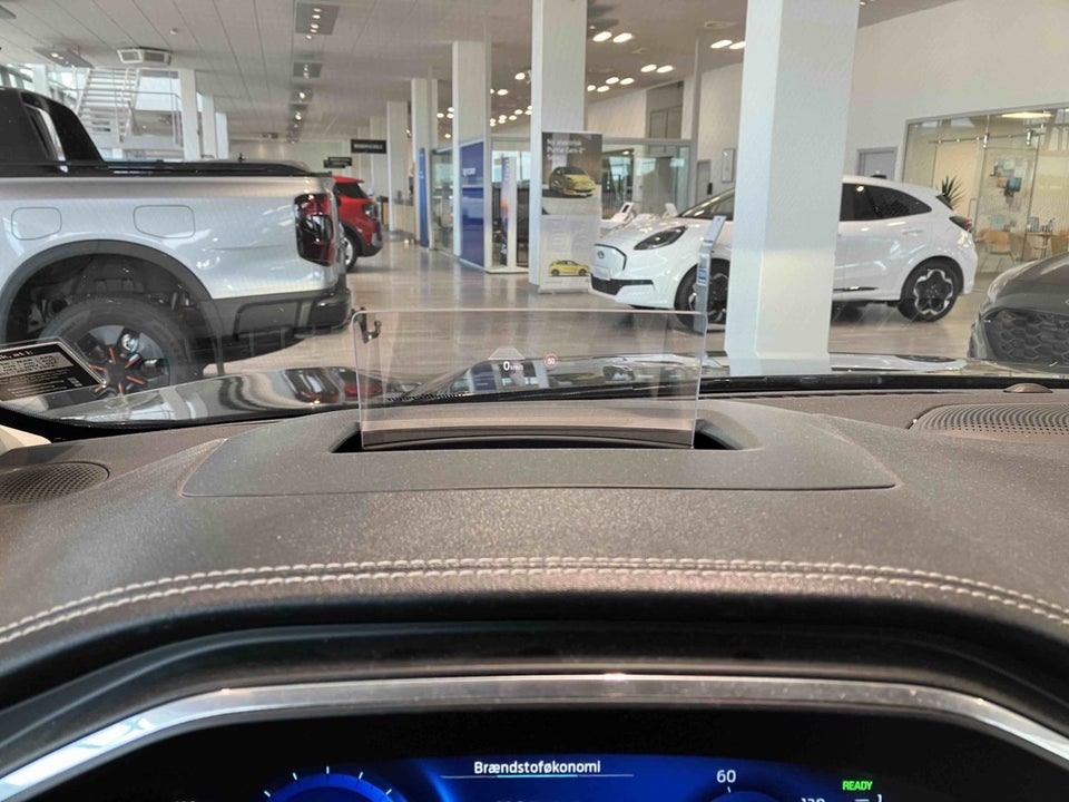 Ford Kuga 2,5 PHEV Vignale CVT 5d