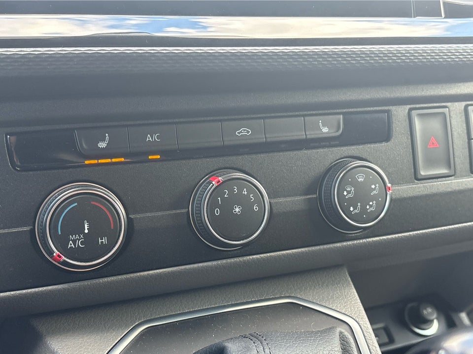 VW Transporter 2,0 TDi 204 Kassevogn DSG 4Motion kort