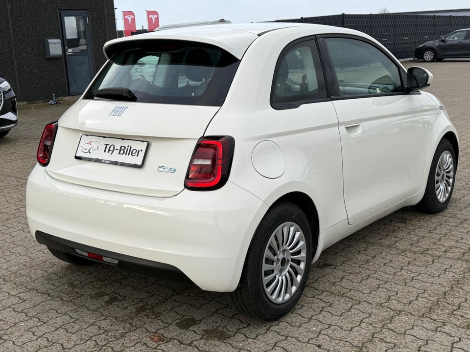 Fiat 500e 24 Action 3d