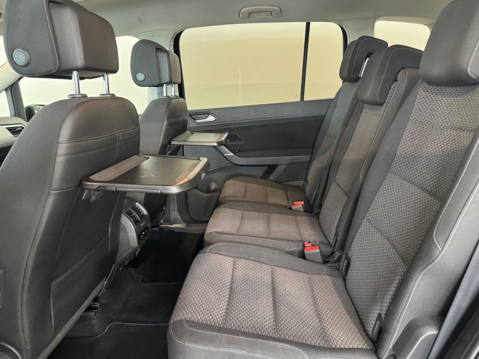 VW Touran 2,0 TDi 150 Comfortline 5d