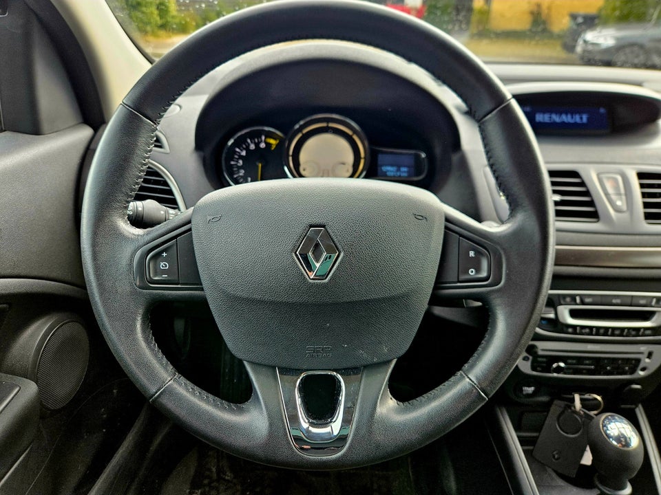 Renault Megane III 1,2 TCe 115 Expression 5d