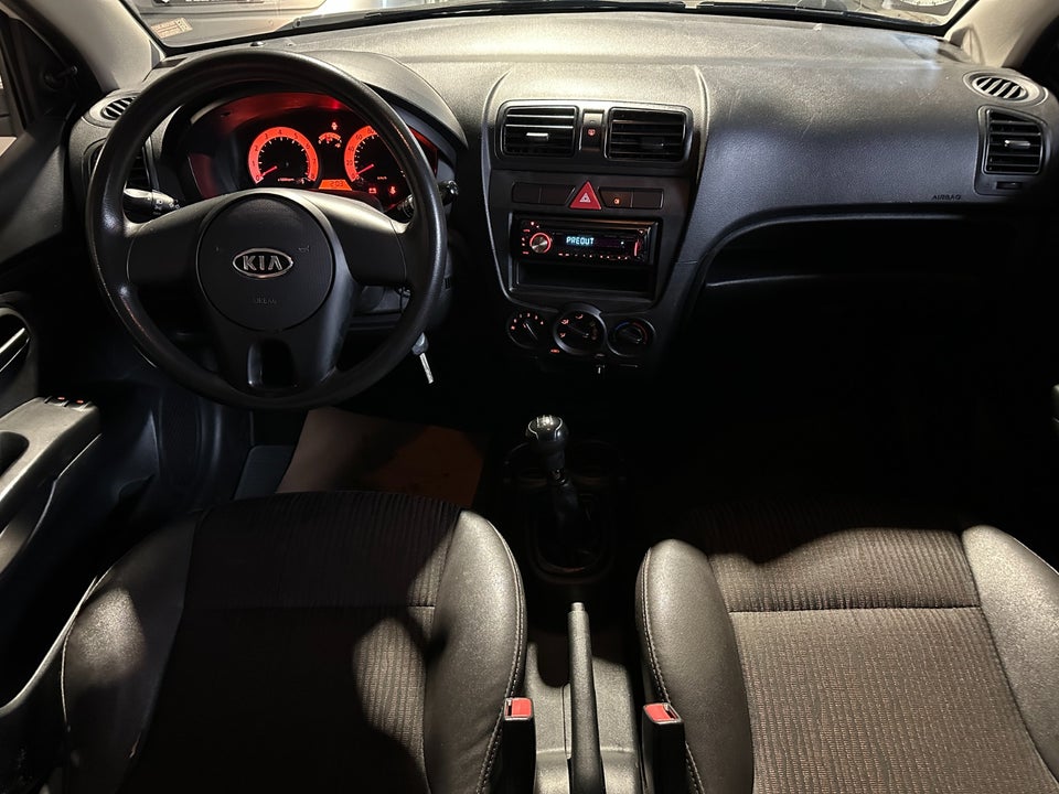 Kia Picanto 1,1 Fresh 5d