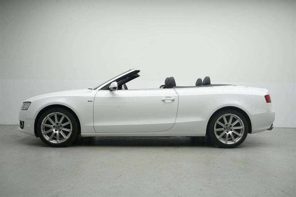 Audi A5 2,0 TFSi 211 Cabriolet Multitr. 2d