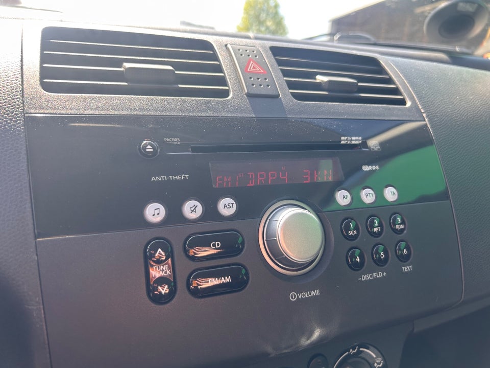 Suzuki Swift 1,3  5d
