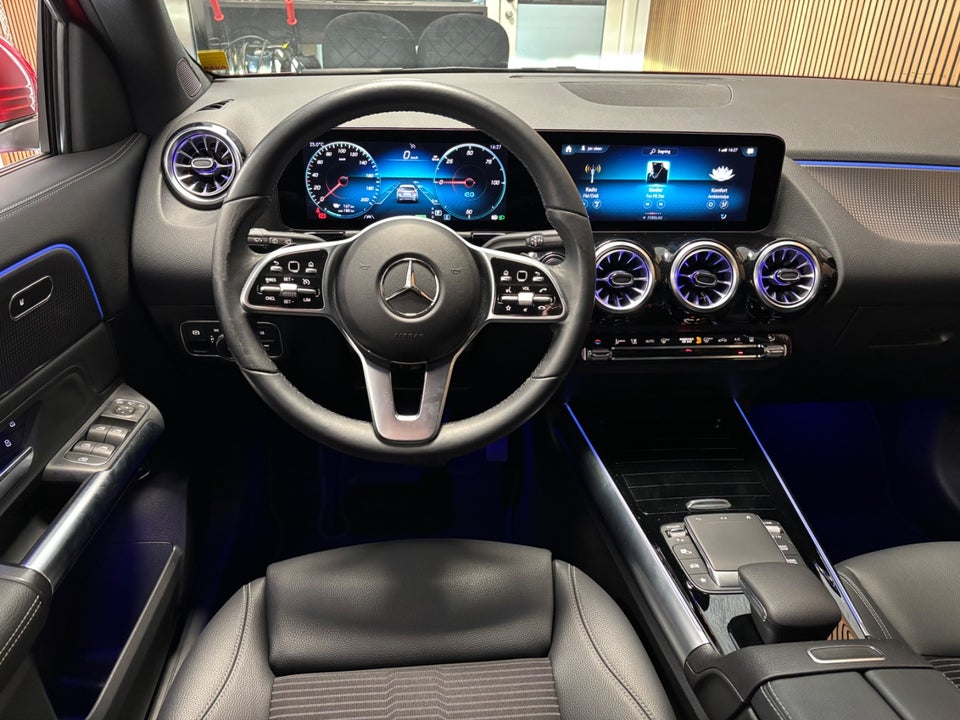 Mercedes EQA250 Progressive 5d