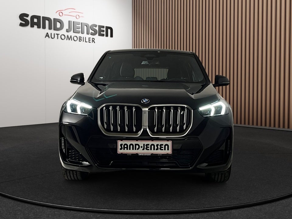 BMW iX1 xDrive30 M-Sport 5d