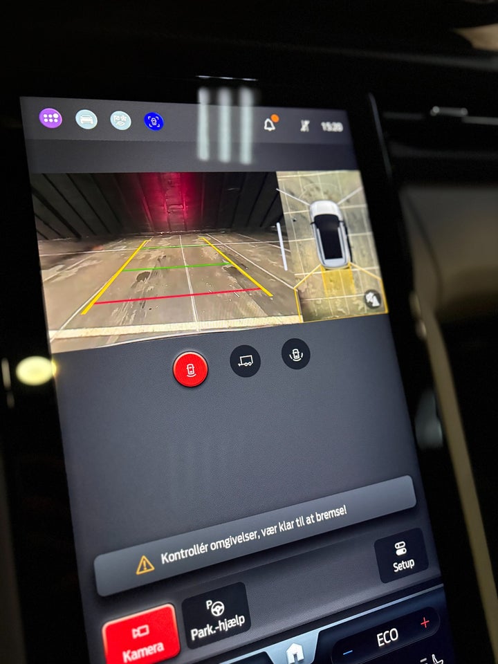 Ford Explorer 77 Premium Extended Range 5d