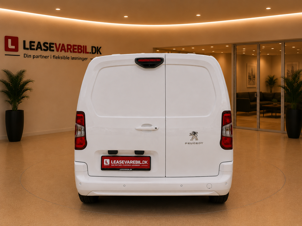 Peugeot Partner 1,5 BlueHDi 130 L2V2 Plus EAT8 Van