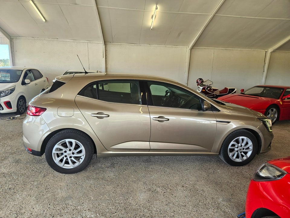 Renault Megane IV 1,5 dCi 110 Zen 5d