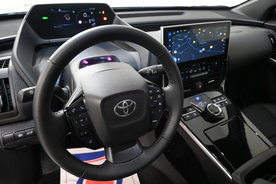 Toyota bZ4X Executive AWD 5d