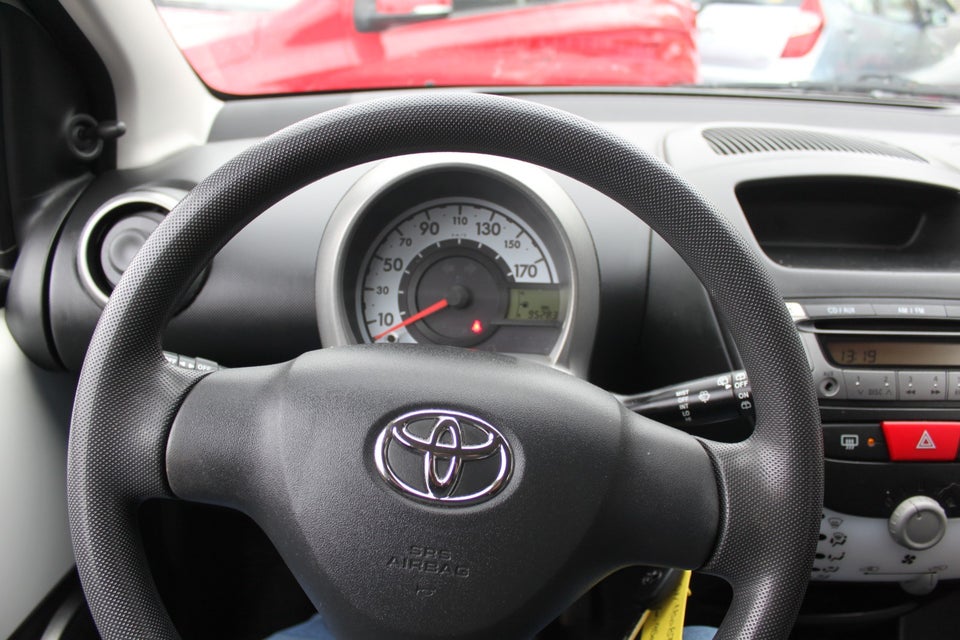 Toyota Aygo 1,0 VVT-i T1 5d