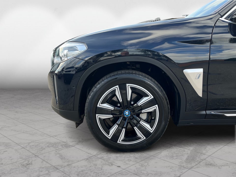 BMW iX3 Inspiring 5d