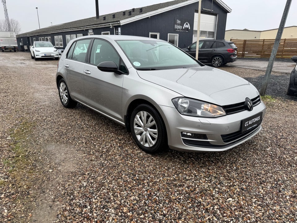 VW Golf VII 1,4 TSi 122 Comfortline BMT 5d