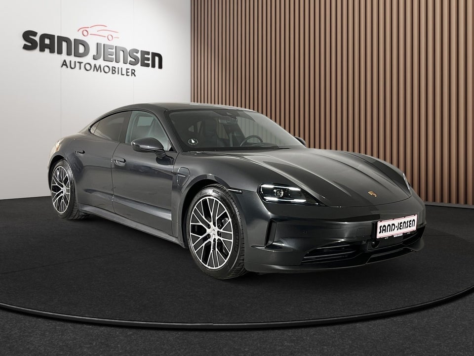 Porsche Taycan Performance+ 4d