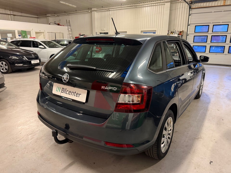 Skoda Rapid 1,0 TSi 110 Tour de France 5d