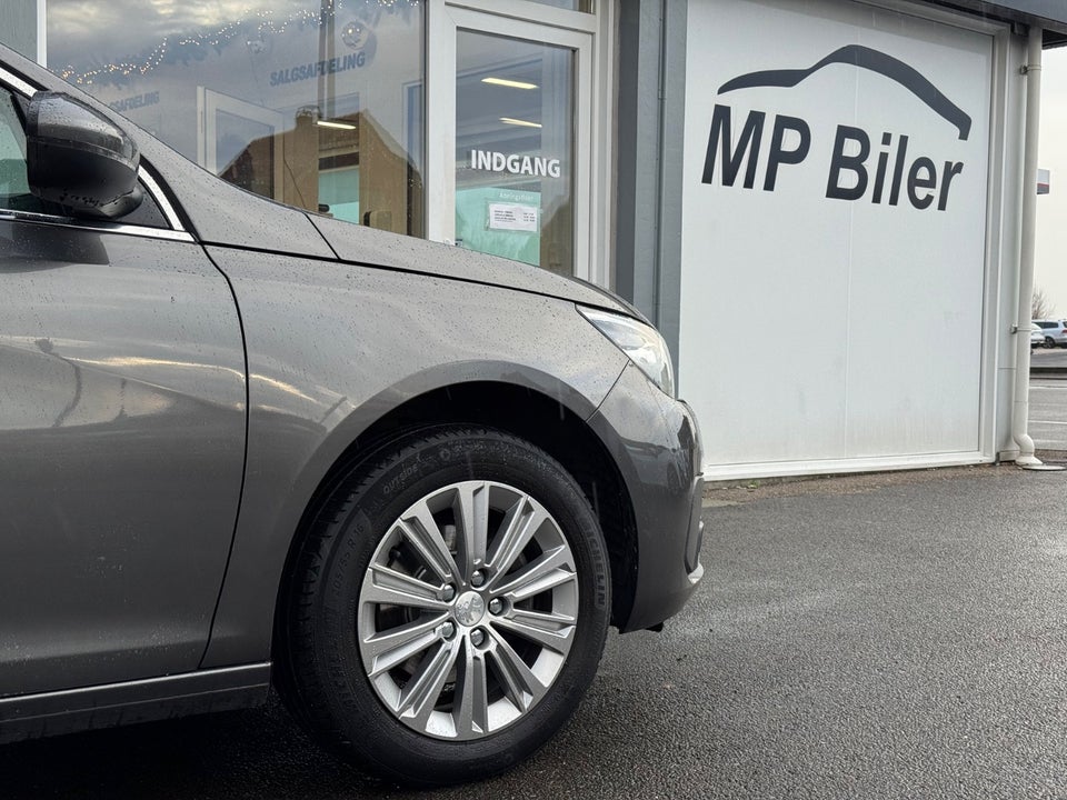 Peugeot 308 1,6 BlueHDi 120 Allure Sky SW 5d