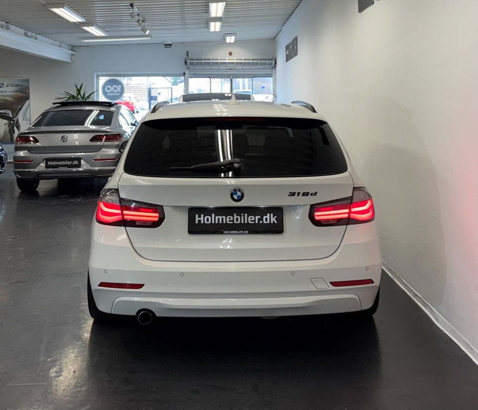 BMW 318d 2,0 Touring aut. 5d